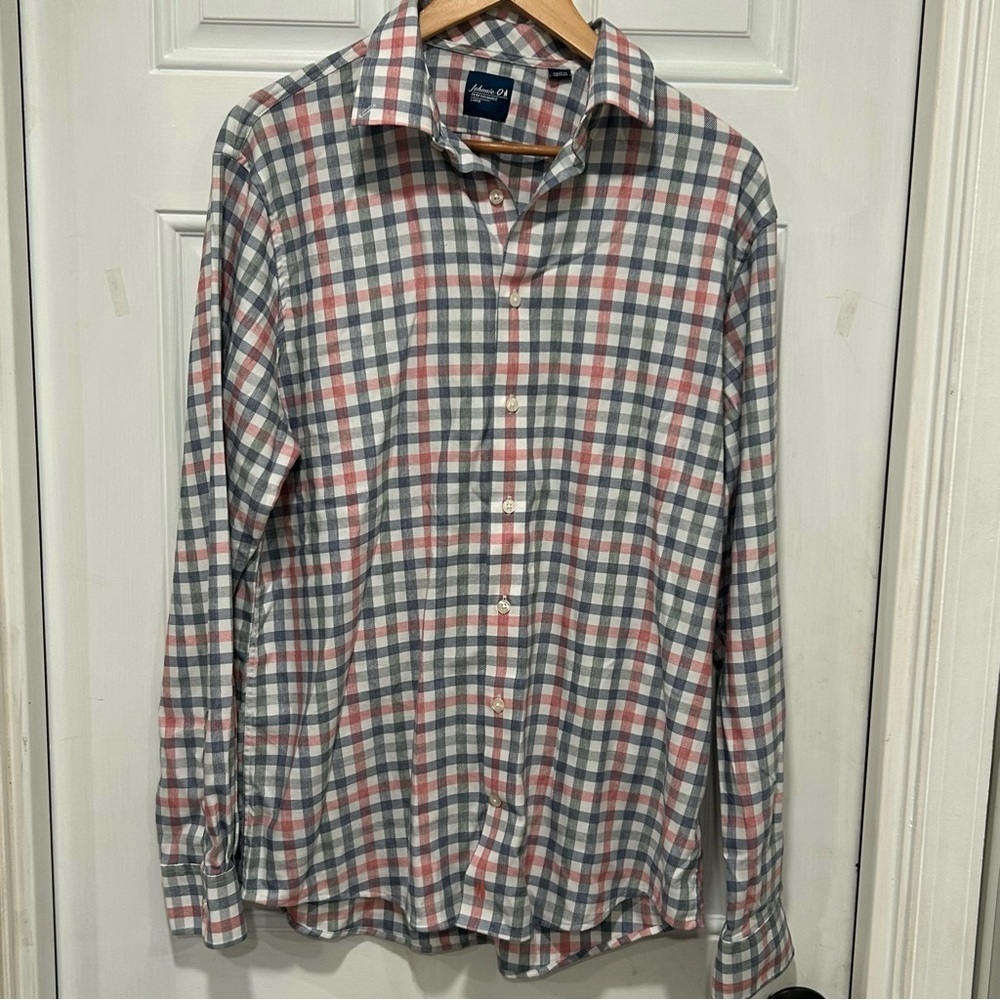 Johnnie-O Men’s Callum Performance Button- Down Shirt, Navy Plaid, Comfort, L